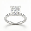 Princess cut diamond engagement ring
